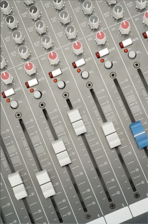 Allen Heath ZED2042 (420) Мікшерний пульт