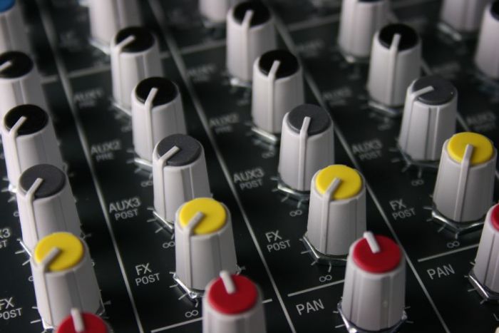 Allen Heath ZED16FX Мікшерний пульт