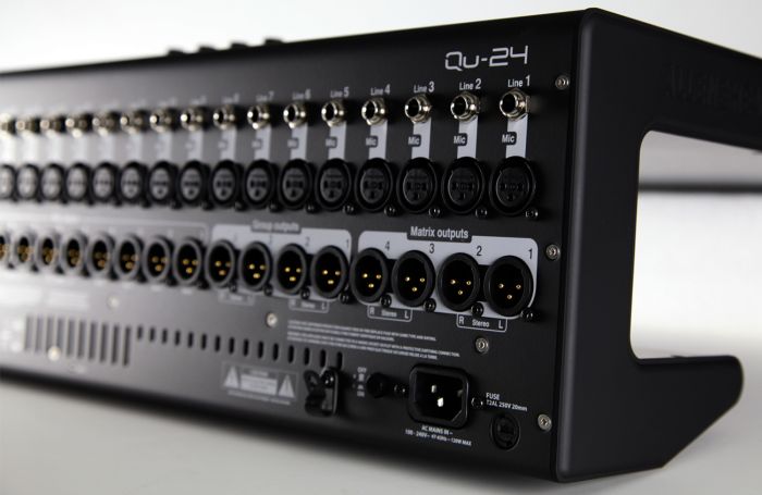 Allen Heath QU-24 Мікшерний пульт