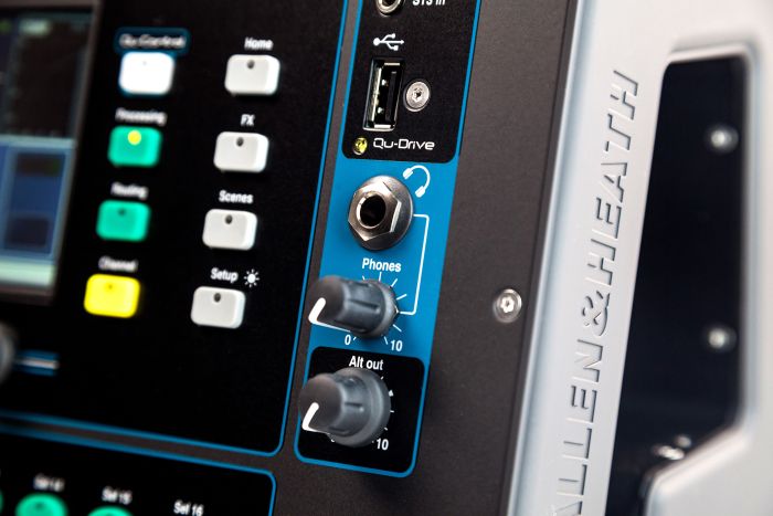 Allen Heath QU-PAC Мікшерний пульт