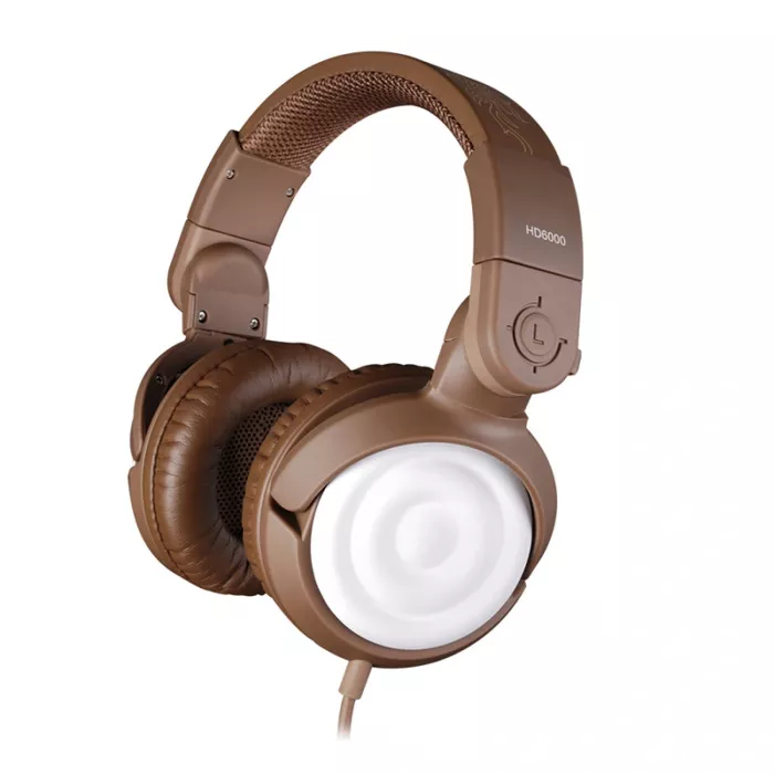 TAKSTAR HD6000 студийные наушники закрытого типа;  АЧХ 10 Гц - 25 кГц; Кабель 1,2м + удлинитель 4 м; В комплекте 6,3мм. адаптер-джек и чехол;