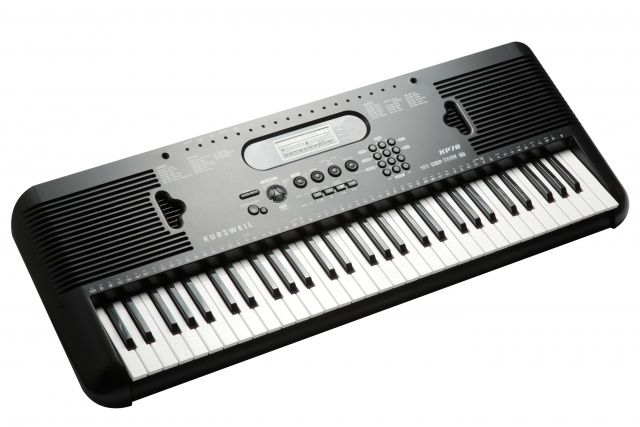Kurzweil KP70 синтезатор з автоакомпанементом