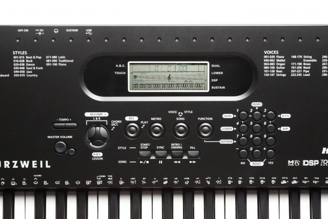 Kurzweil KP70 синтезатор з автоакомпанементом