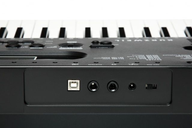 Kurzweil KP70 синтезатор з автоакомпанементом