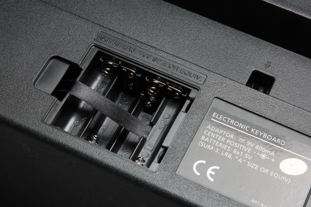 Kurzweil KP70 синтезатор з автоакомпанементом
