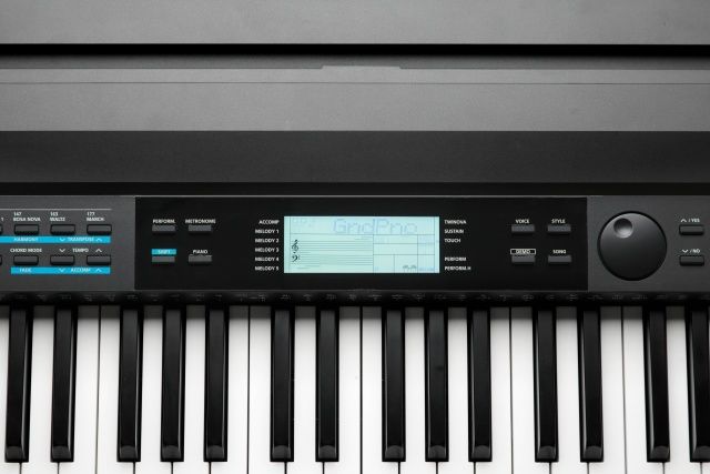 Kurzweil KA-120 сценічне піано