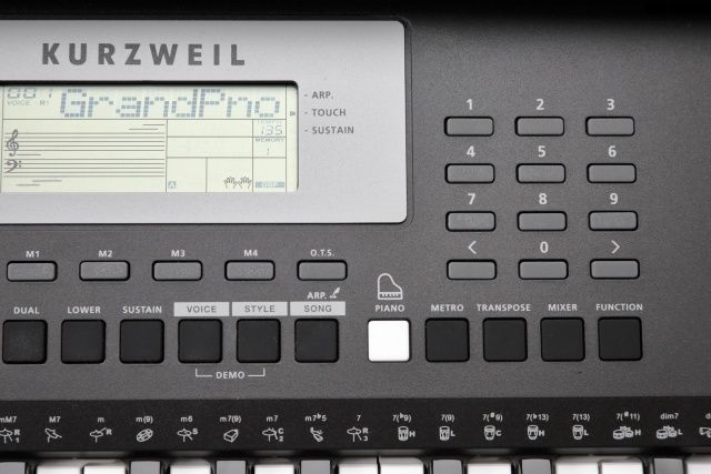 Kurzweil KP90L синтезатор з автоакомпанементом