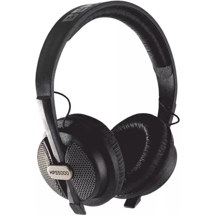 Комплект для звукозапису BEHRINGER U-PHORIA STUDIO PRO
