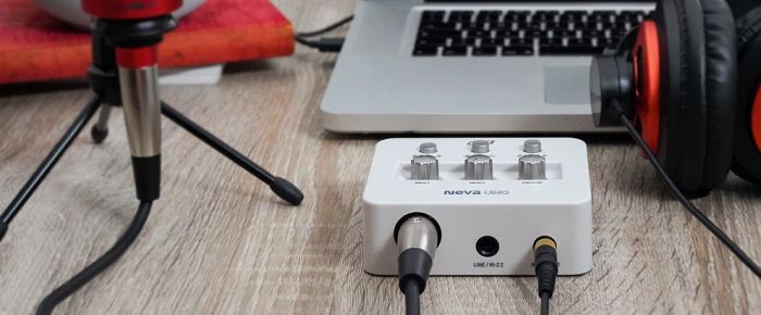 ESI NEVA UNO компактний аудіоінтерфейс 24-bit / 192 kHz USB-C для музикантів, подкастерів, стрімерів та творців контенту