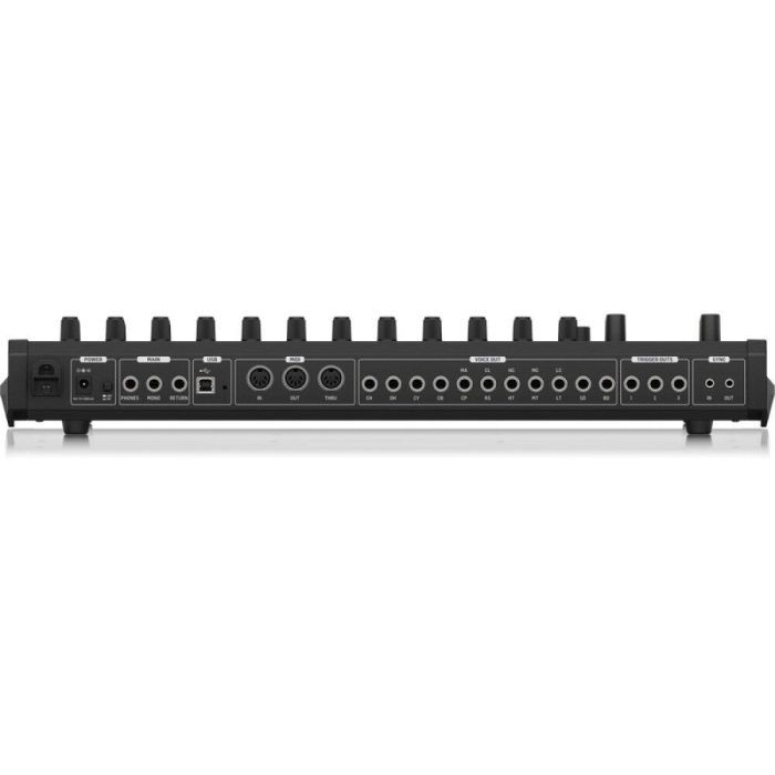 Синтезатор (драм-машина) Behringer RD8