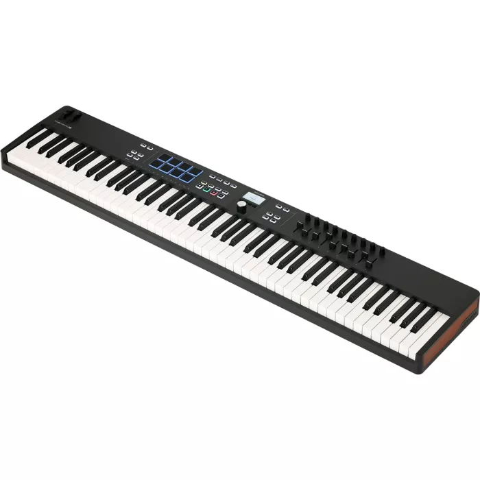 MIDI-клавіатура Arturia KeyLab Essential 88 mk3