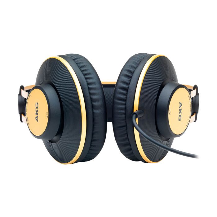 AKG K92 студийные наушники закрытого типа