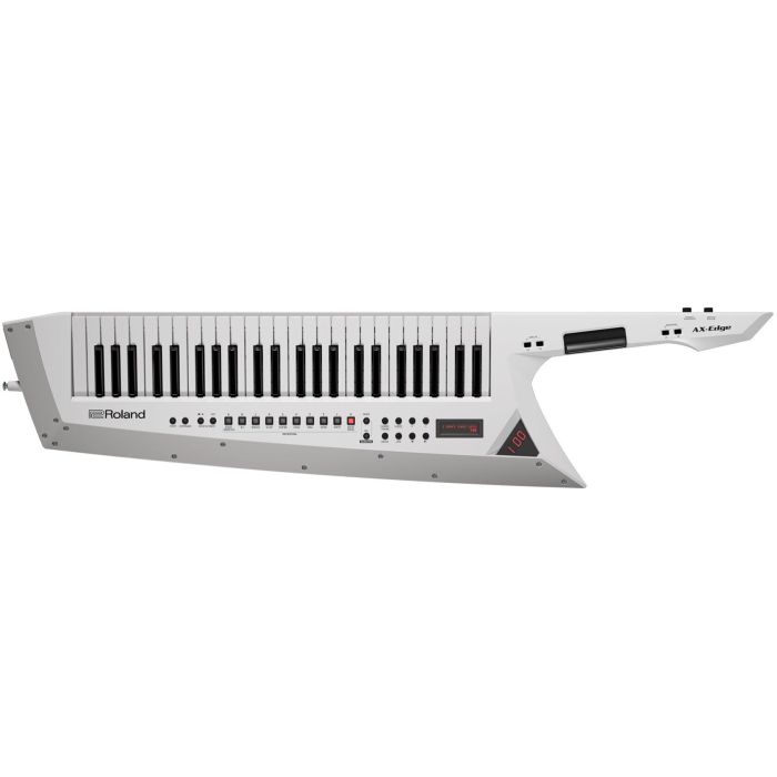 Наплічний синтезатор Roland AX Edge WH на плече