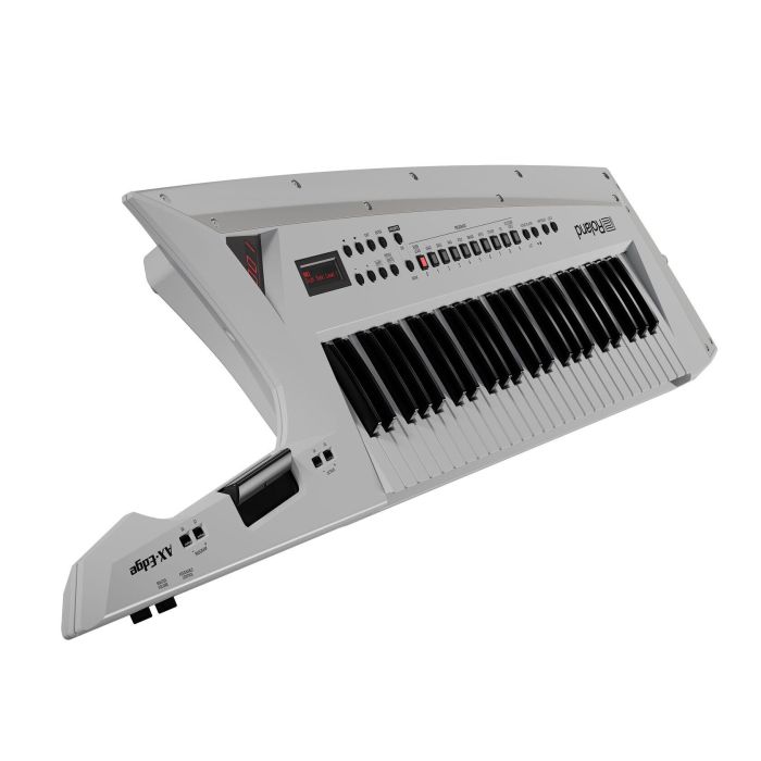 Наплічний синтезатор Roland AX Edge WH на плече