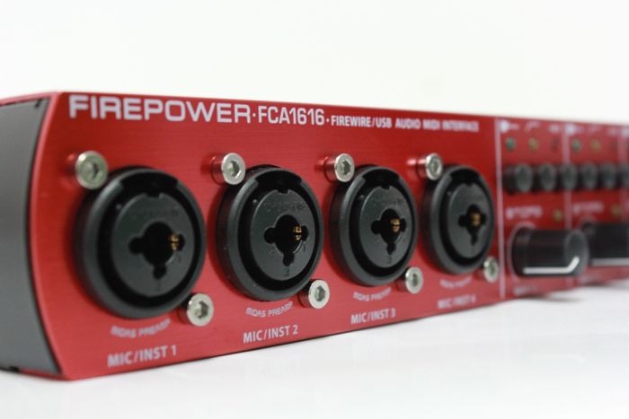 Аудиоинтерфейс BEHRINGER Firepower FCA1616