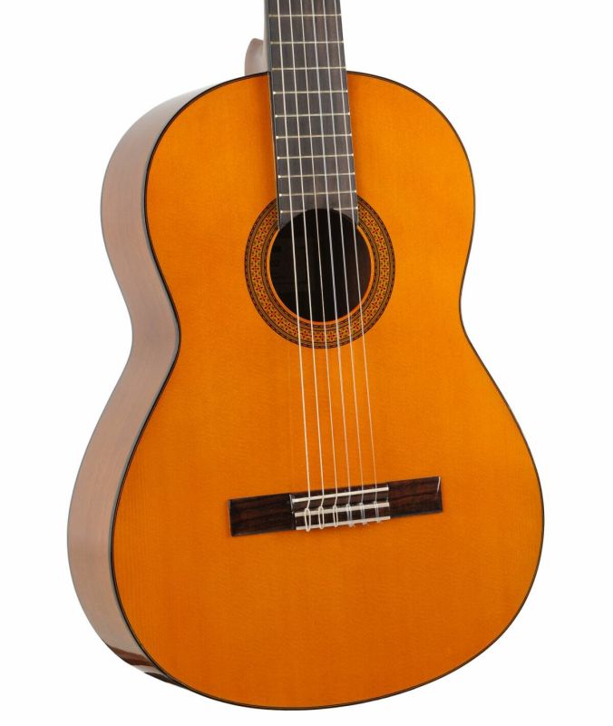 Классическая гитара YAMAHA CG102
