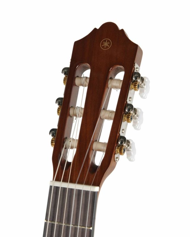 Классическая гитара YAMAHA CG102