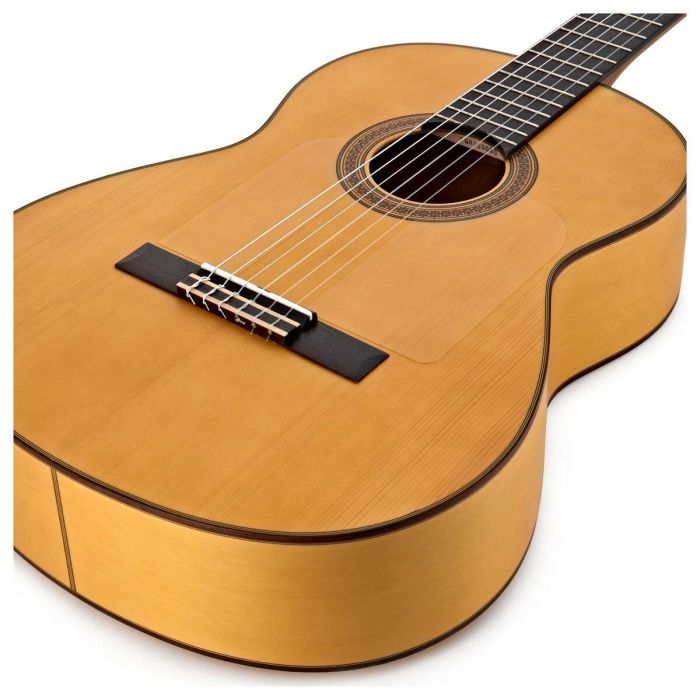 Классическая гитара YAMAHA CG182SF
