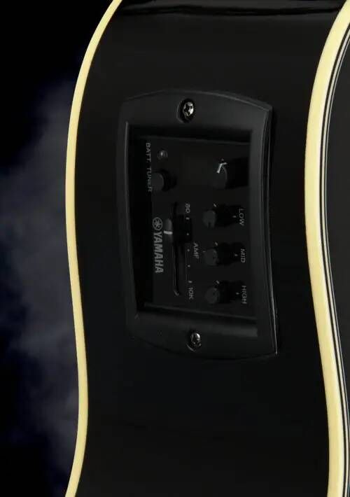 Электроакустическая гитара YAMAHA FGX820 C BLACK