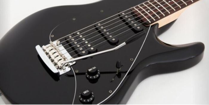 Электрогитара Баритон Music Man Silhouette Bass Guitar BS