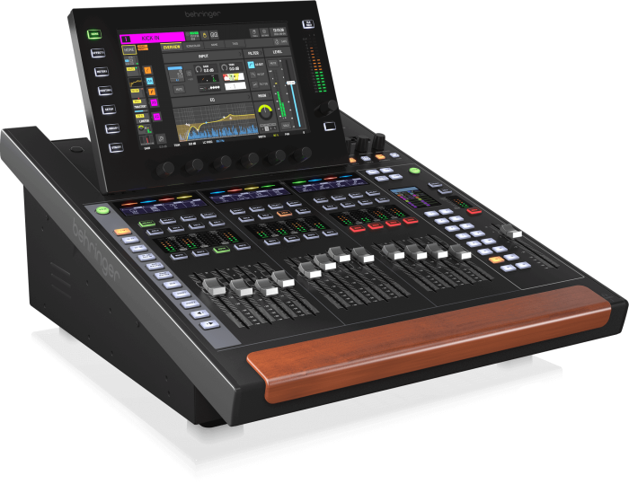 Цифровий мікшерний пульт Behringer WING Compact