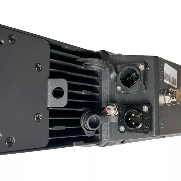 PRO LUX STROBE BAR IP Стробирующая планка