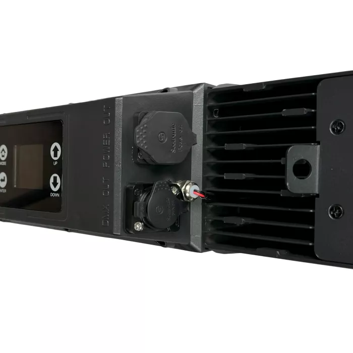 PRO LUX STROBE BAR IP Стробирующая планка