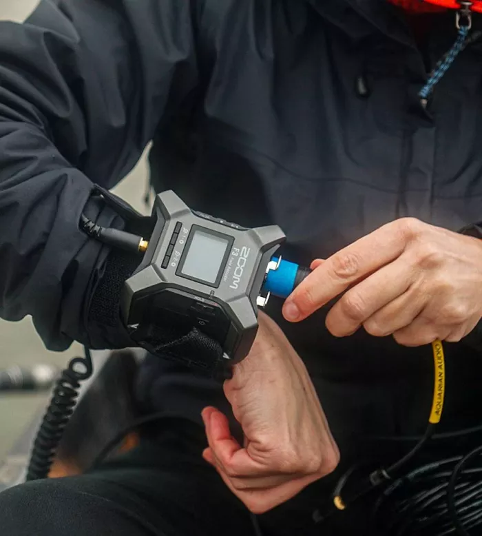 Zoom F3 профессиональный полевой аудиорекордер (2 канала, 32-бит Float) для кино и видео