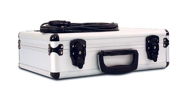 Студійний ламповий мікрофон Marshall Electronics MXL MXL V67i TUBE