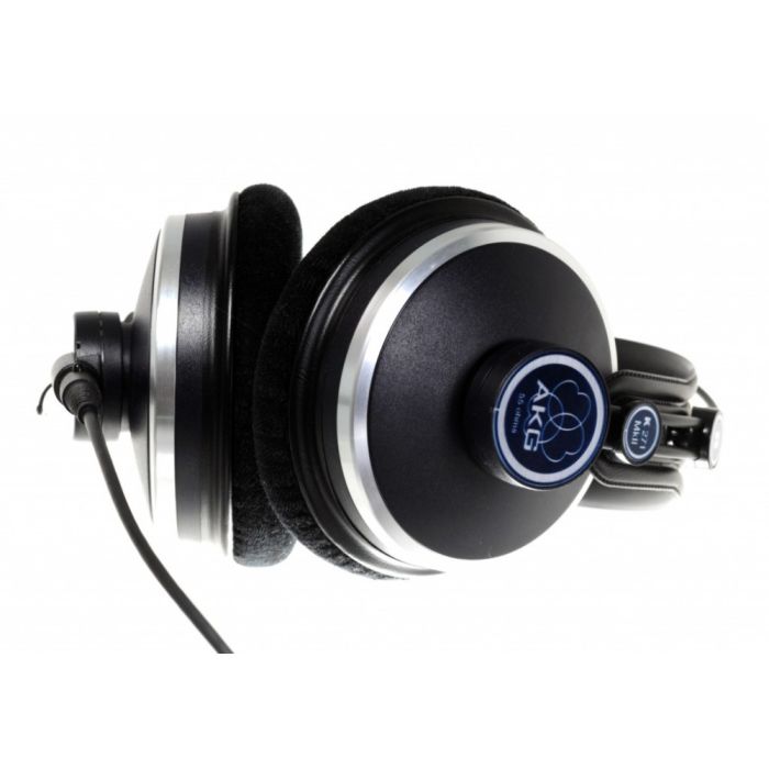 AKG K271 mkII професійні навушники закритого типу