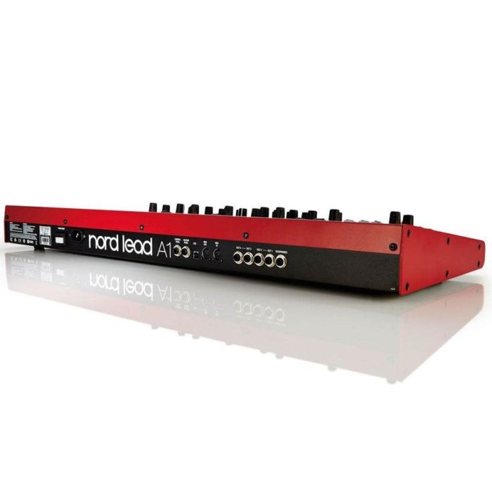 Синтезатор Nord Lead A1