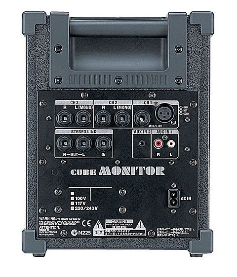 ROLAND CM30