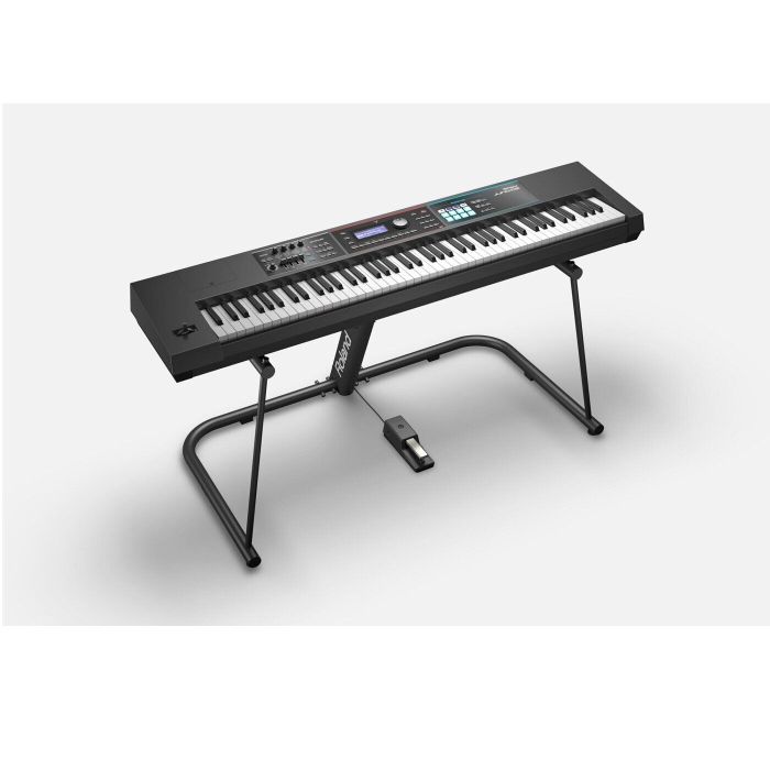 Синтезатор Roland Juno-DS88