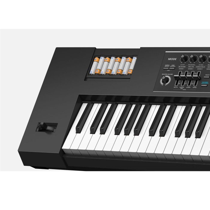Синтезатор Roland Juno-DS88