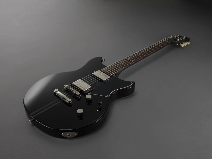 Електрогітара YAMAHA RSE20 BLACK