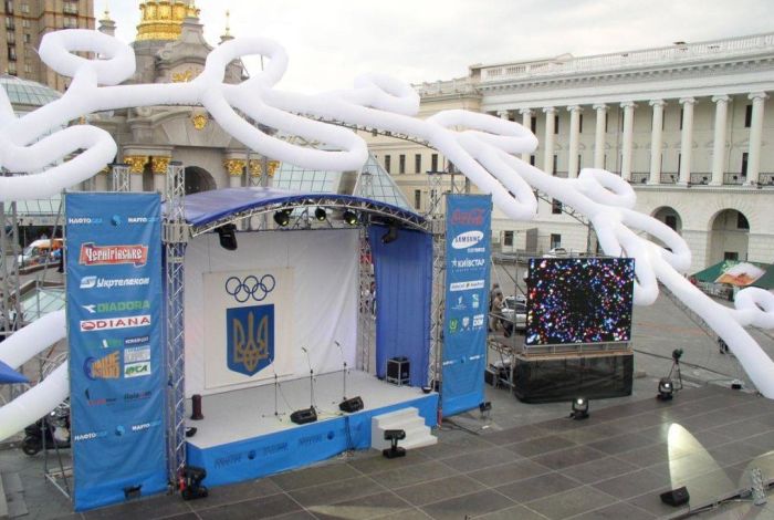 Розбірний сценічний комплекс з арковим дахом 10х6