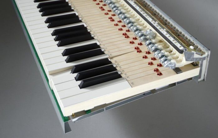 Цифровое пианино Kawai CA98WH