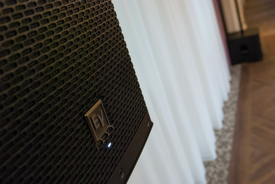 Electro-voice ZLX12P