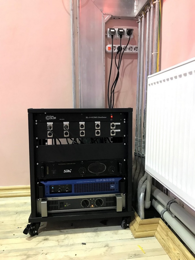 Рэковая стойка Proel STUDIORK12